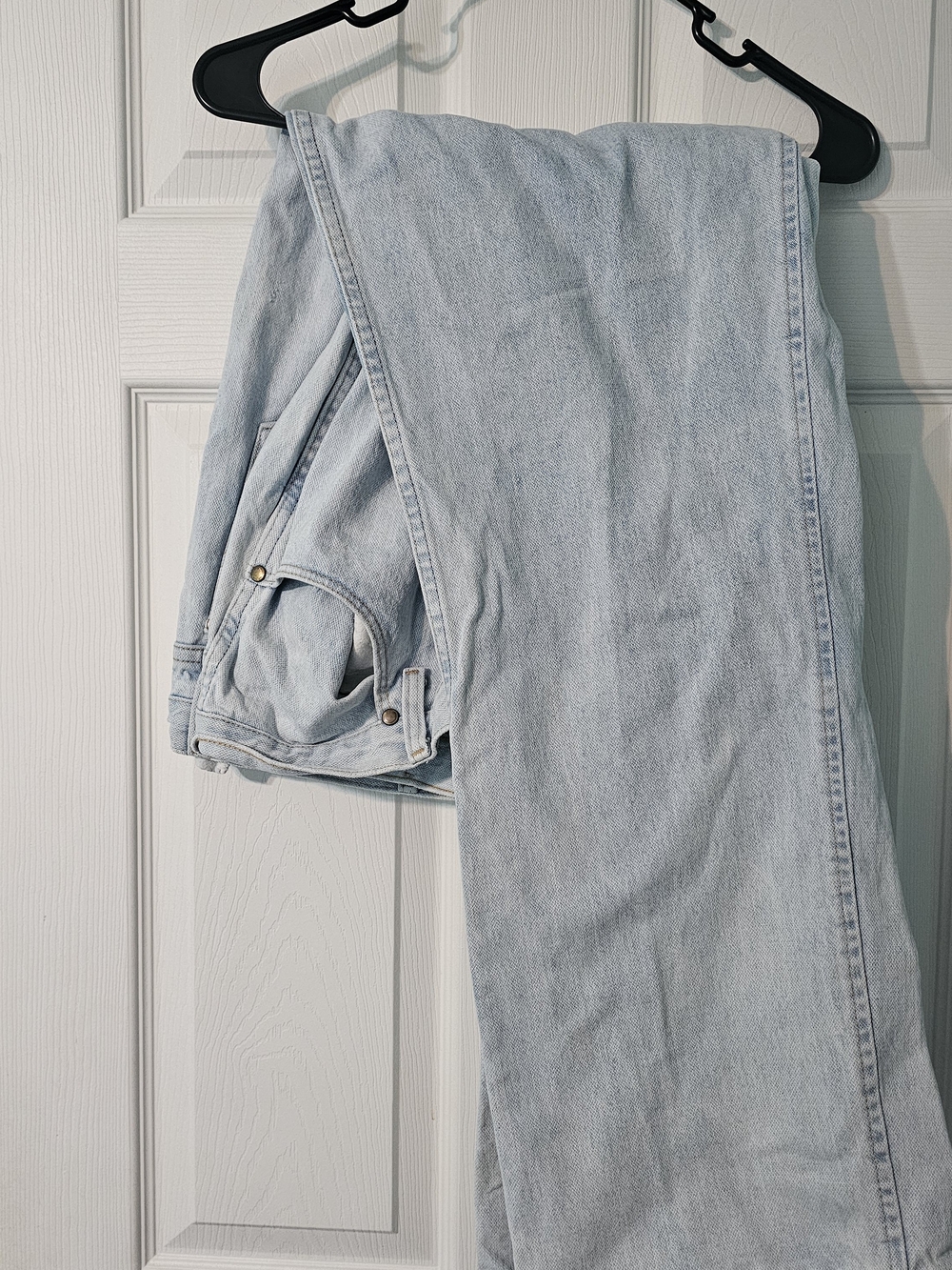 Wrangler Light Wash Denim Jeans